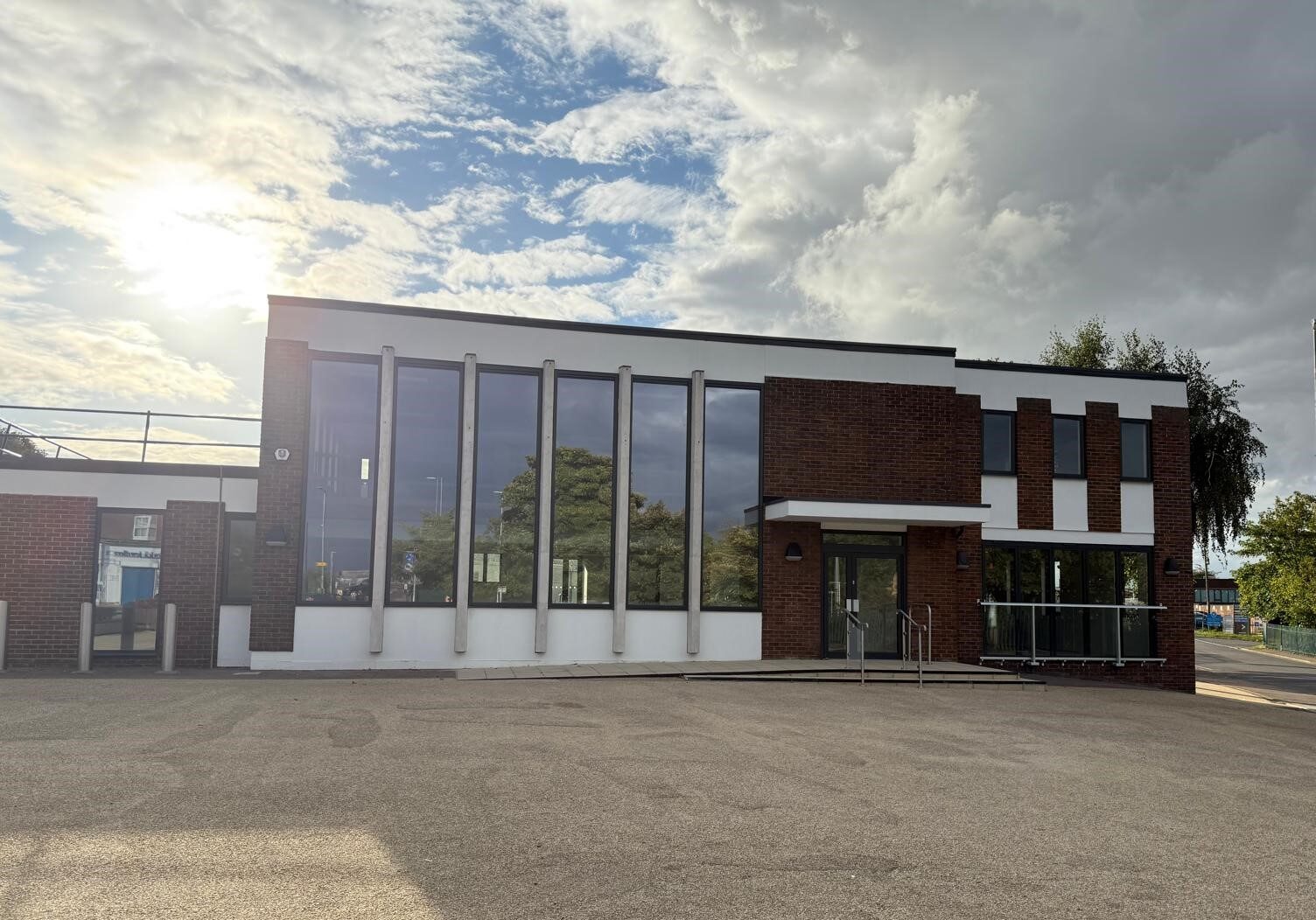 Photo of front of 3 Station Road, Flitwick